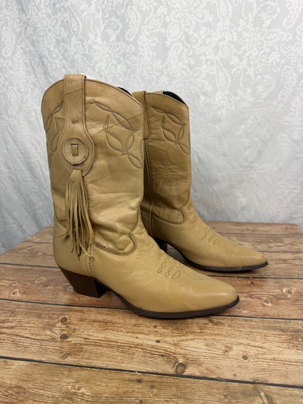 Laredo Women's Western Cowboy Boots Tan Leather Embroidered Fringe Toe Size 8